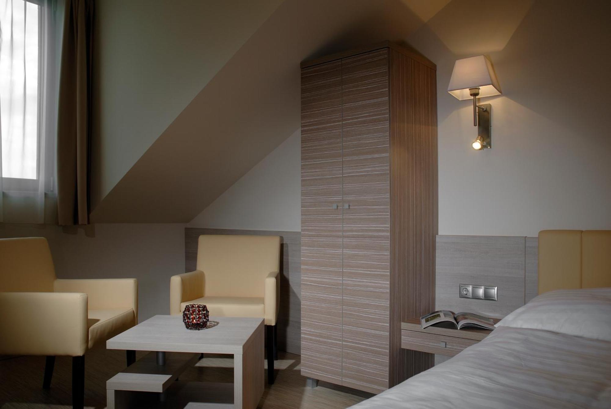 Gokart Hotel Kecskemét Eksteriør bilde