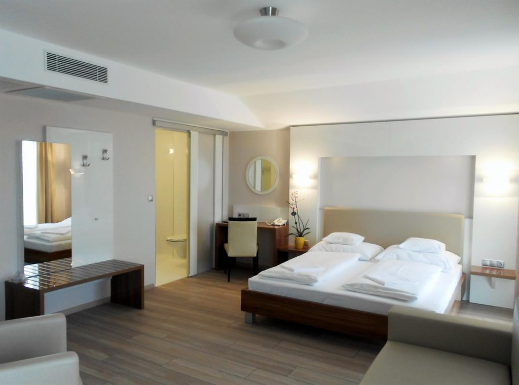 Gokart Hotel Kecskemét Eksteriør bilde