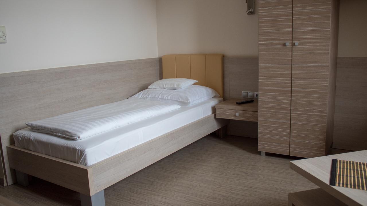 Gokart Hotel Kecskemét Eksteriør bilde